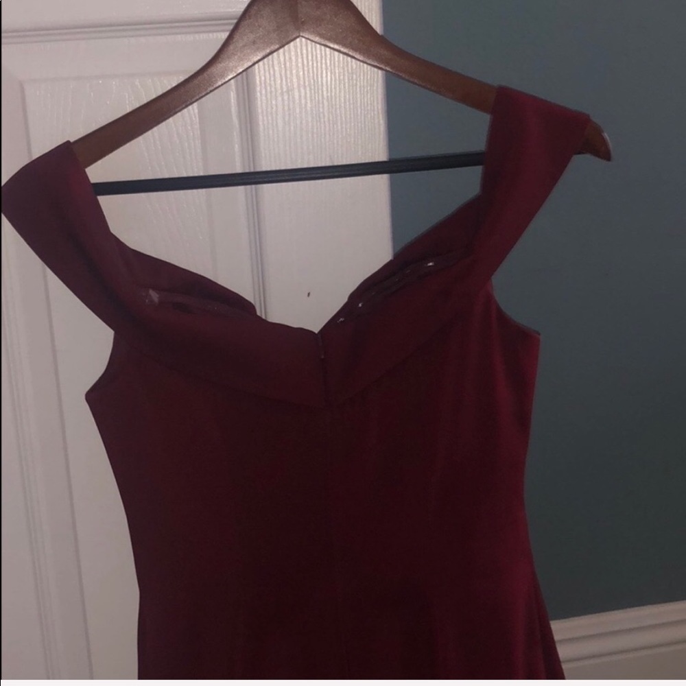 Burgundy Mermaid Off-The-Shoulder Dress - Picture 5 of 8